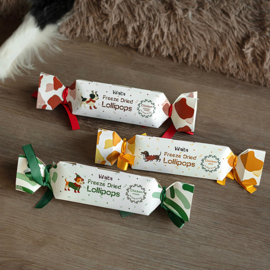 Waita freeze-dried Christmas crackers for dogs and cats